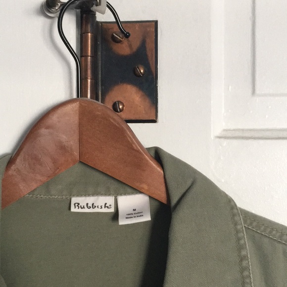 Olive green canvas jacket. Rubbish. M - Picture 3 of 5